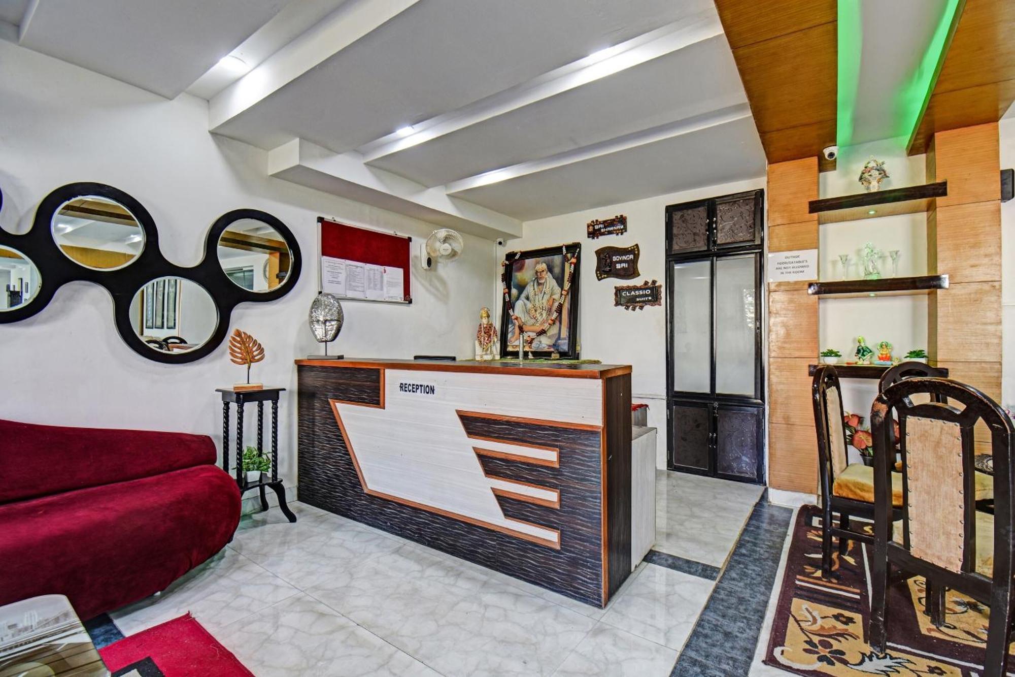 Townhouse Classio Suites Shirdi Bagian luar foto